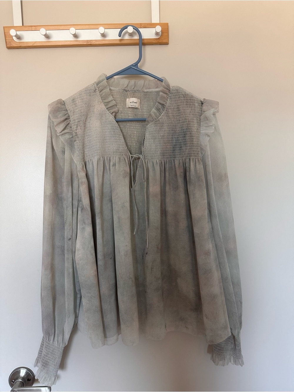 Aritzia Wilfred Sheer Ruffle Tie-Neck Blouse in Pale Gray